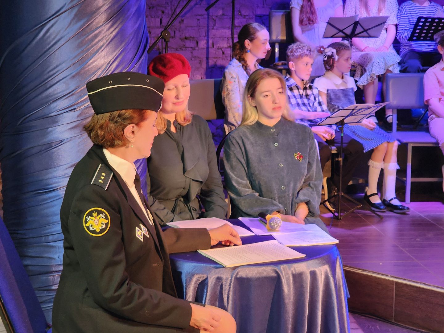 сергиев посад, дк октябрь, лидия лебедева, автобиография, александр кравченко, спектакль,