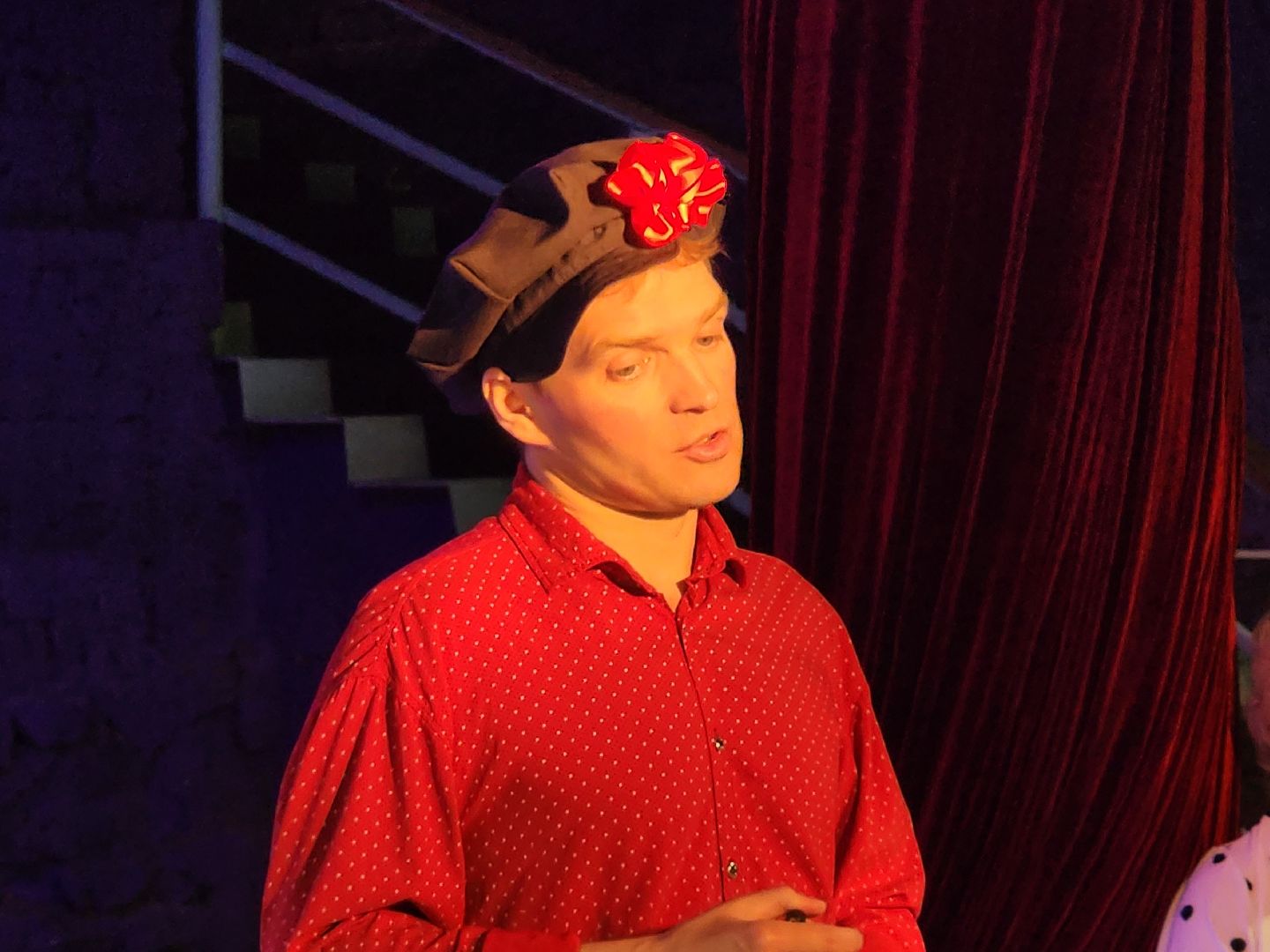 сергиев посад, дк октябрь, лидия лебедева, автобиография, александр кравченко, спектакль,