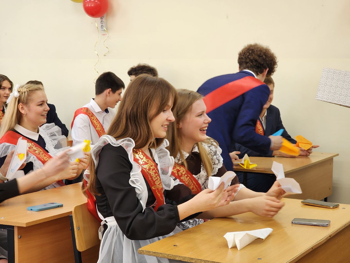 электросталь, последний звонок, выпускники, лицей, школа, образование,