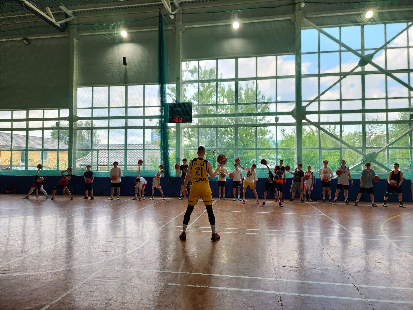 королёв, профессиональный баскетбол, стадион металлист в королеве, кирилл попов,