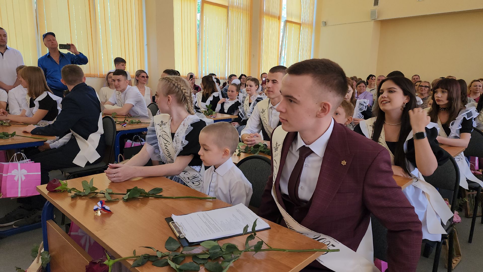 кашира, образование, школа 4, последний звонок, 11 класс, выпускники,