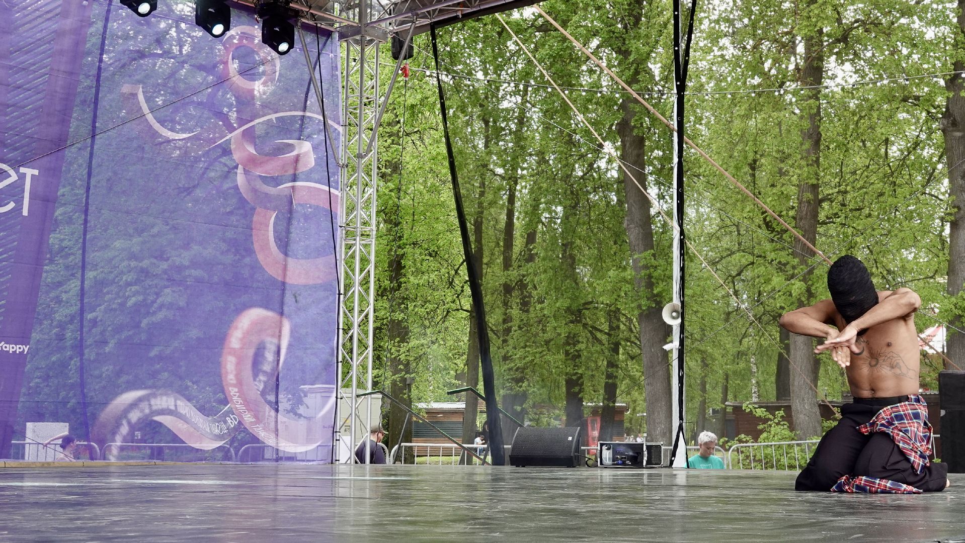 город танцует в парках, танцы, егор дружинин, мособлпарк, сергиев посад, скитские пруды , сергиево-посадский городской округ, парки подмосковья, парки мо,