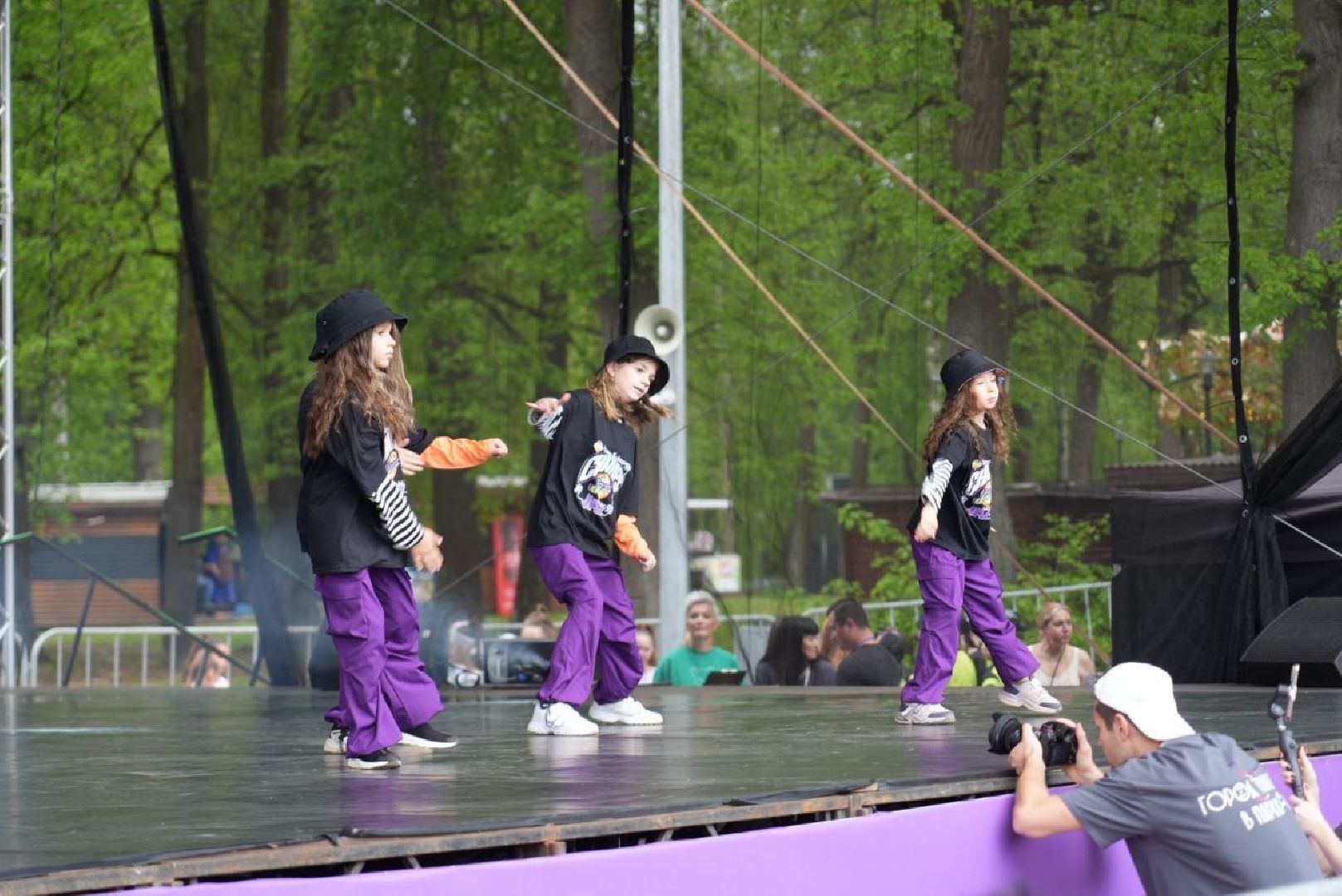 город танцует в парках, танцы, егор дружинин, мособлпарк, сергиев посад, скитские пруды , сергиево-посадский городской округ, парки подмосковья, парки мо,