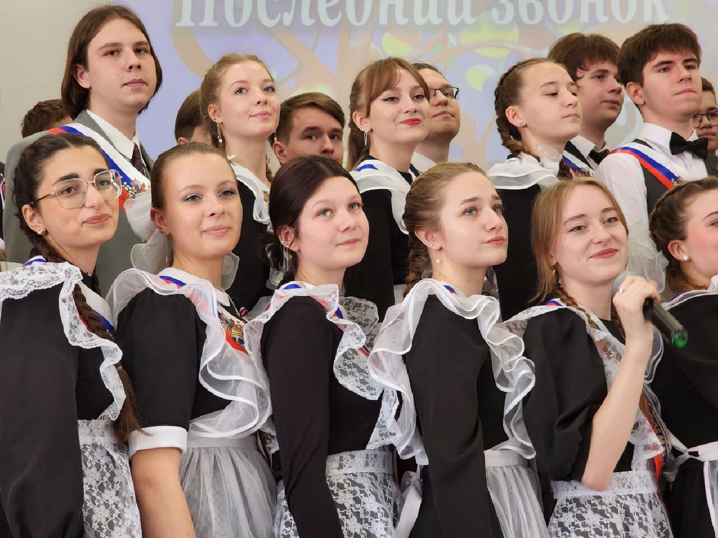 солнечногорск, последний звонок, 11 класс, ученики, школа,