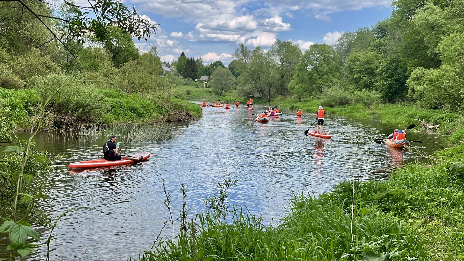 наро-фоминский городской округ, верея , сплав на сапбордах, байдарки, фонд защитники отечества в наро-фоминске, ветераны сво, молодежный центр наро-фоминск, роман шамнэ, егор балев,