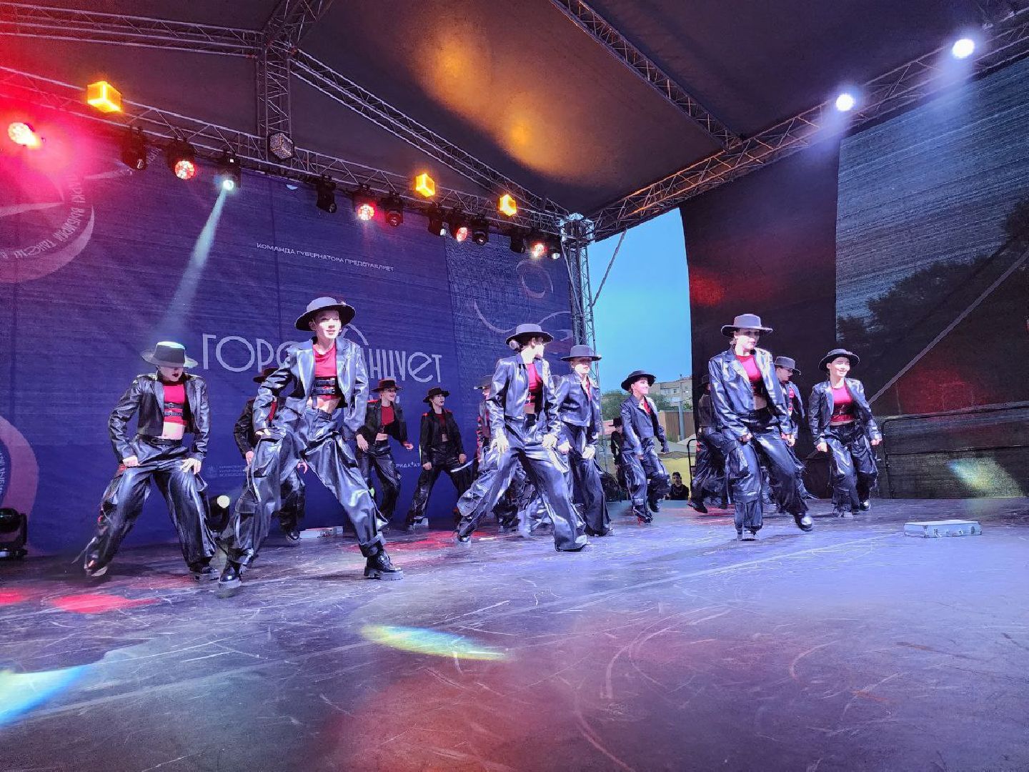 солнечногорск, танцы, город танцует в парках, праздник, победа,