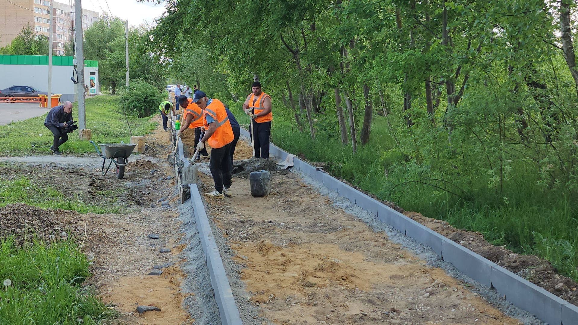 серпухов, народные тропы в серпухове, микрорайон ивановские дворики, улица юбилейная, дороги,