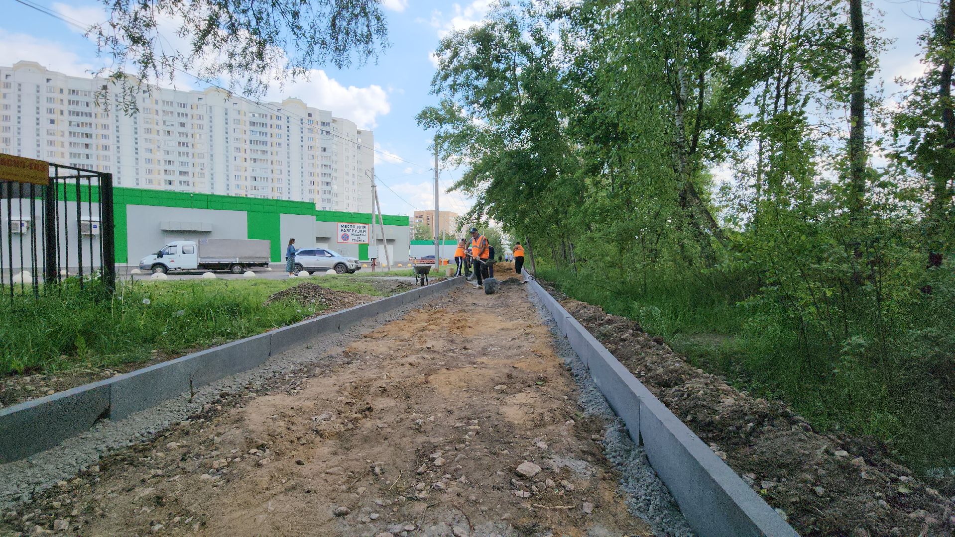 серпухов, народные тропы в серпухове, микрорайон ивановские дворики, улица юбилейная, дороги,