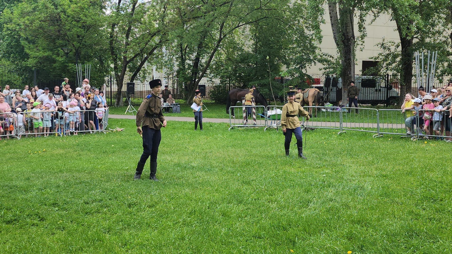 Конное представление, Трюки на лошади, щёлково,