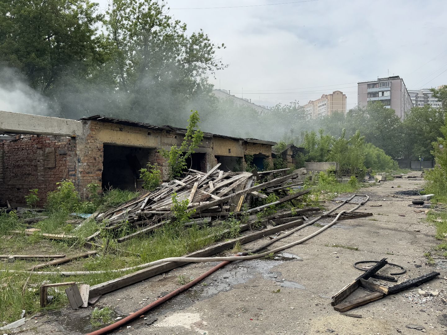 пожар, балашиха, первомайская улица, мчс,