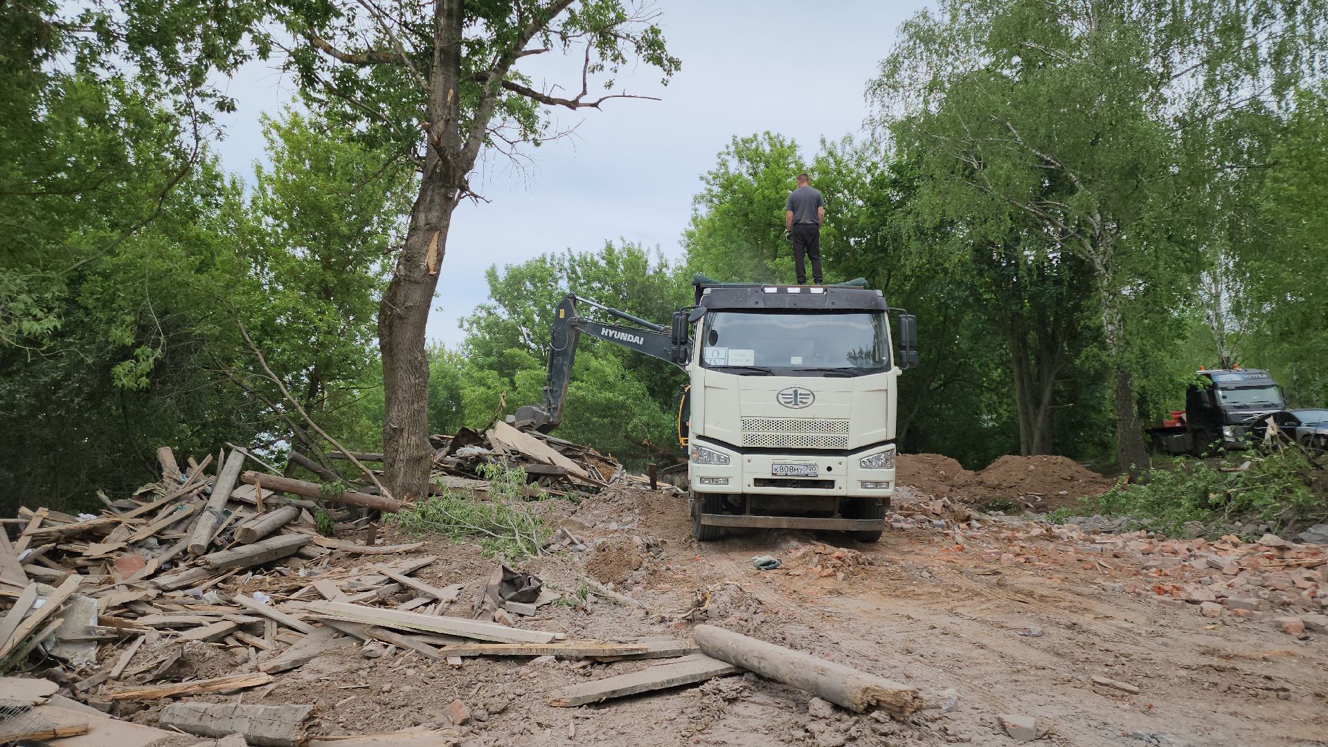 кашира, аварийный дом, снос аварийного жилья, расселение аварийного жилья, демонтаж,