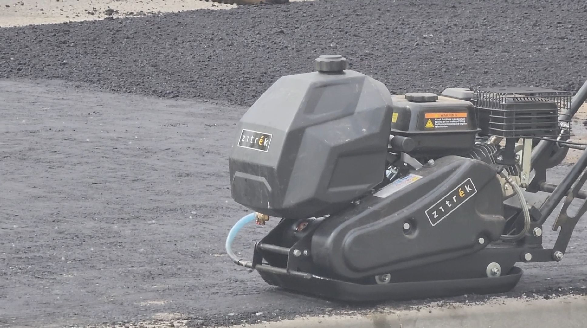 долгопрудный, улица Маяковского, загс, ремонт дороги, заливка асфальта,