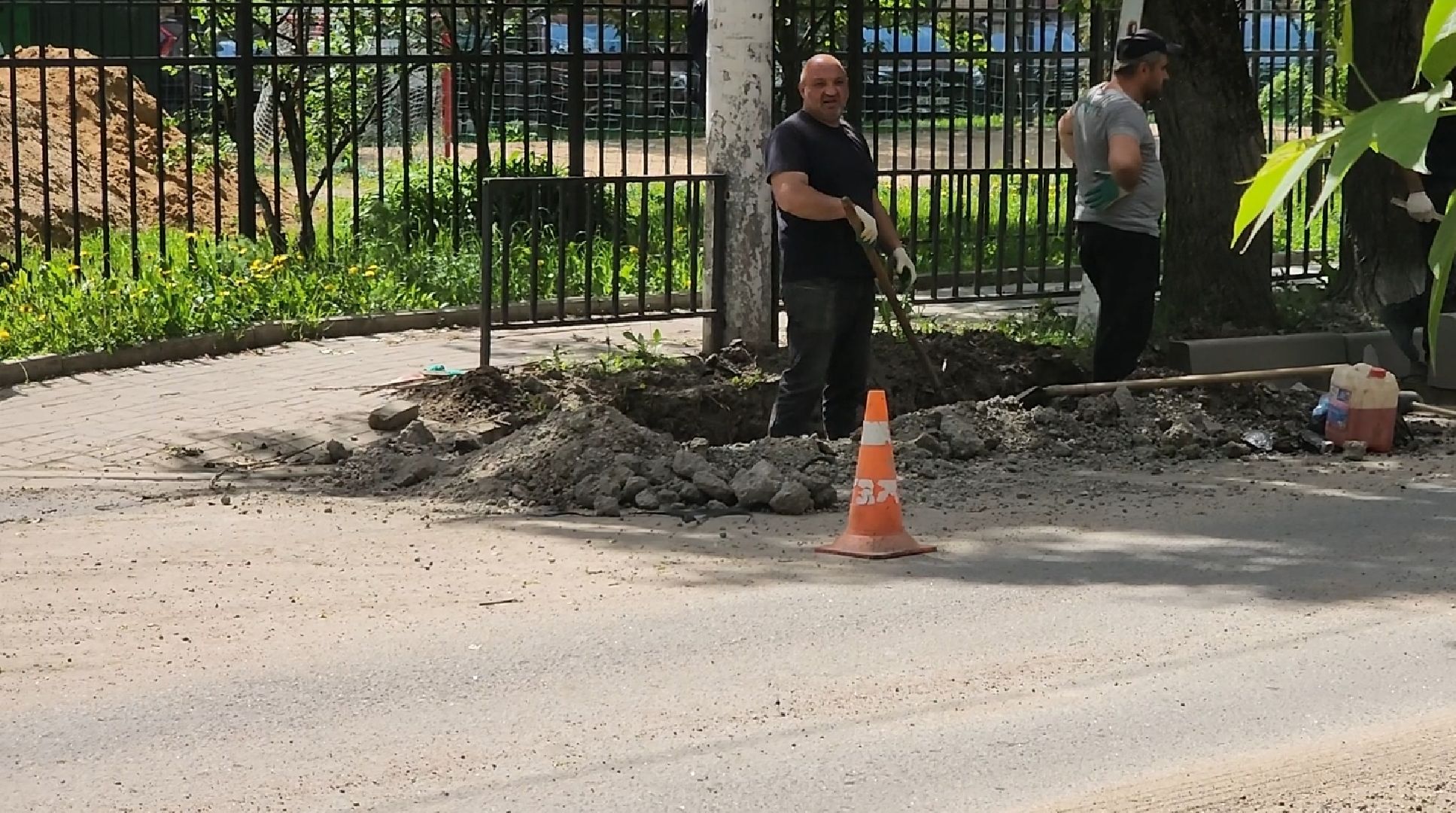 долгопрудный, улица Маяковского, загс, ремонт дороги, заливка асфальта,