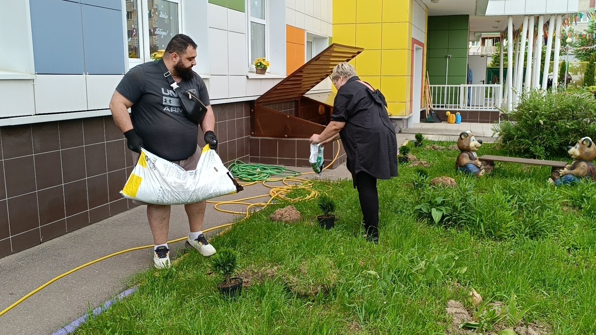 посадка деревьев, лобня, дети,