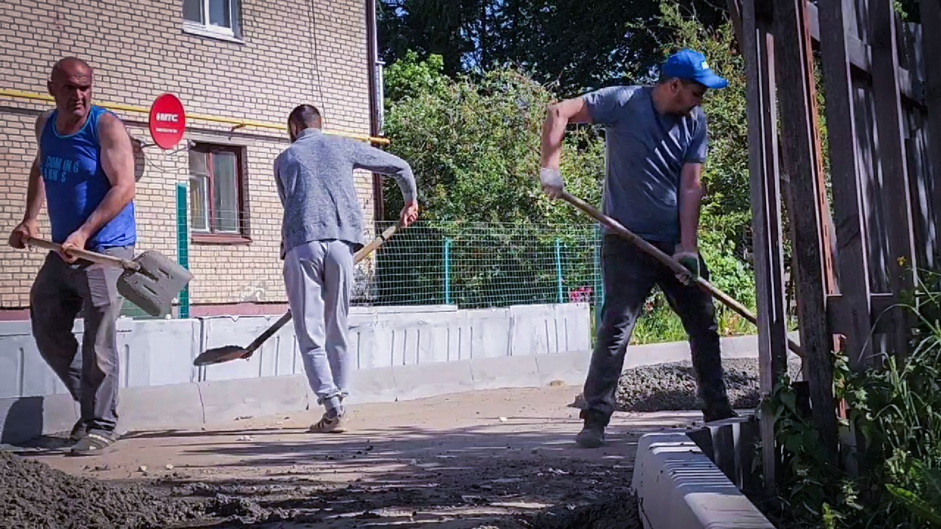 бронницы, благоустройство дворов в бронницах, улица 8 марта,