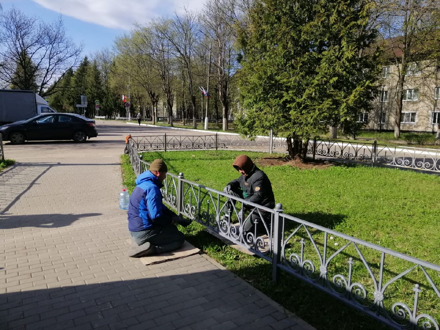 Городской округ Восход , жкх, благоустройство,покраска забора,