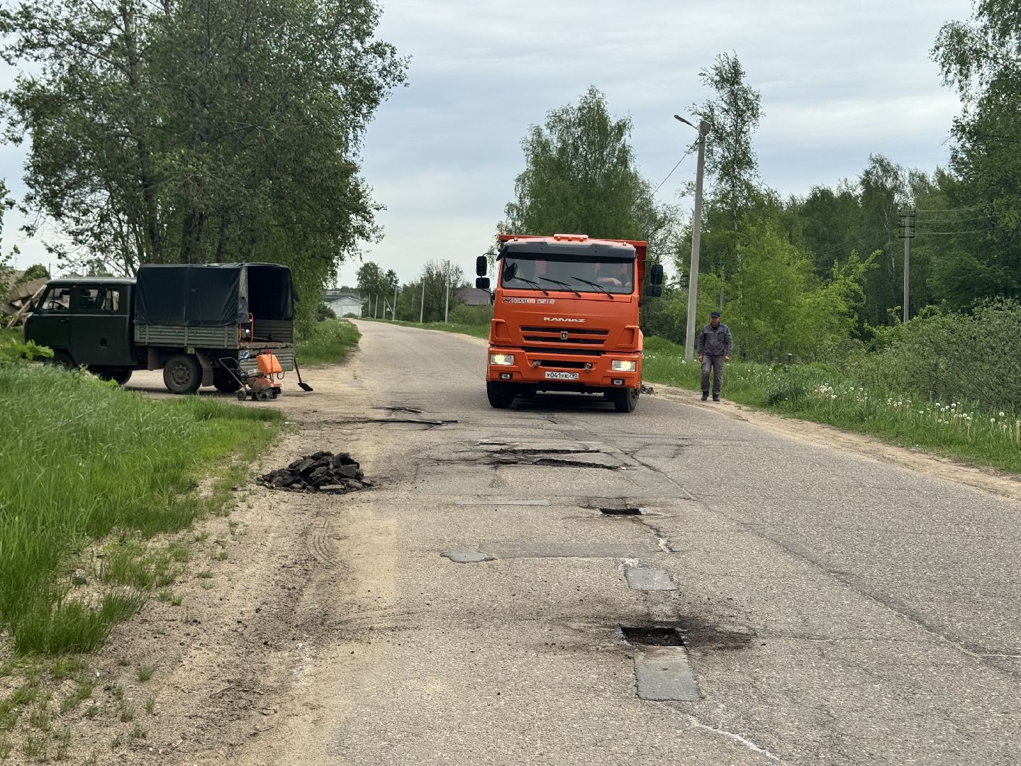 шаховская, ямочный ремон, ямочный ремонт дорог, коммунальная служба,