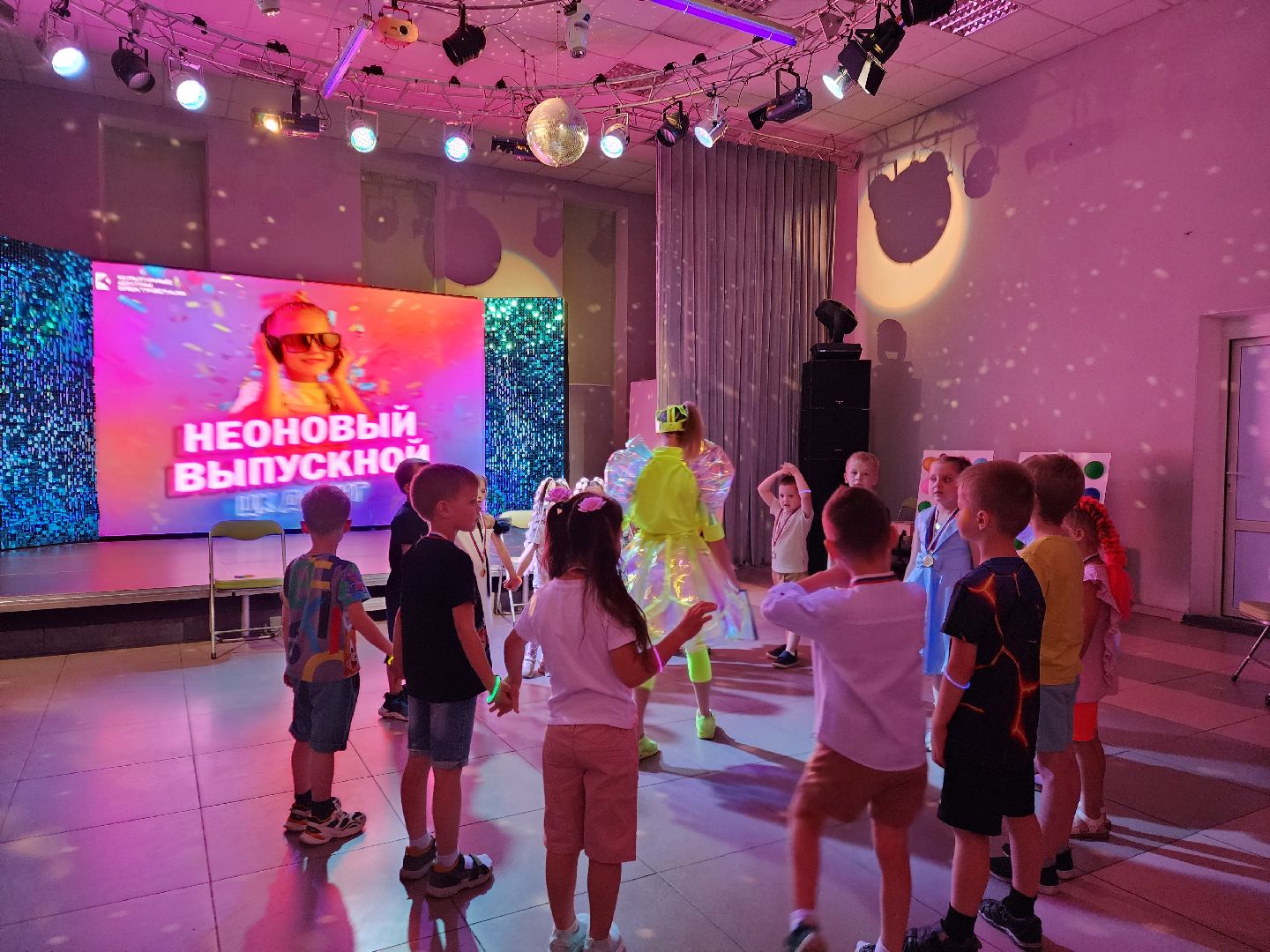 электросталь, жители, дети, общество, выпускной, детский сад,
