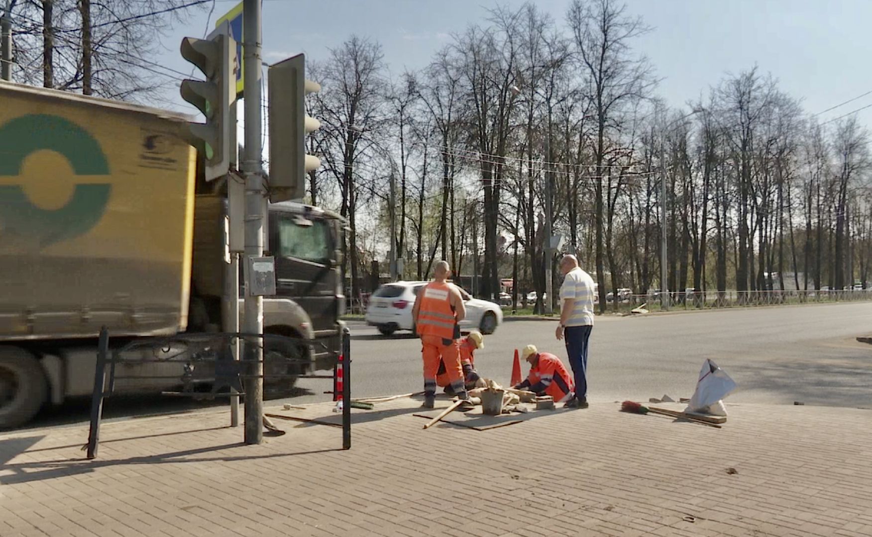 Клин, ремонт, перемены, замена плитки