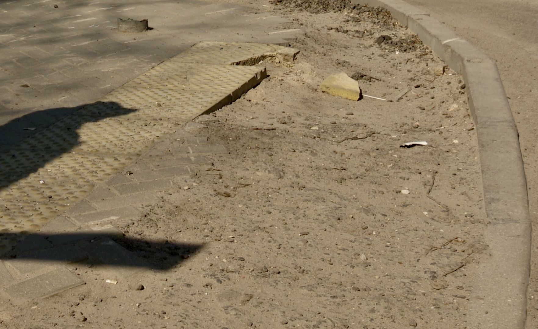 Клин, ремонт, перемены, замена плитки