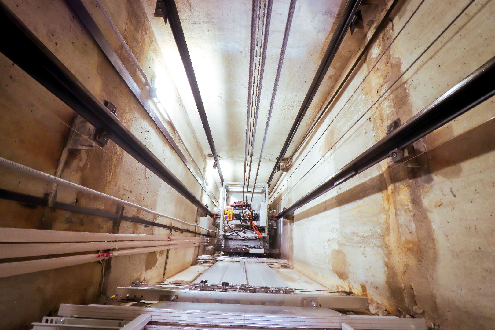 клин, общество, жкх, замена лифтов,