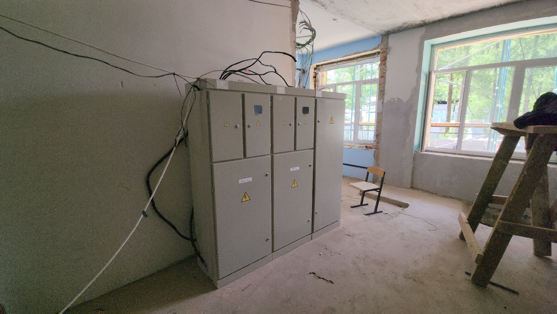 серпухов, капитальный ремонт школ, школа 6, улица водонапорная, фасадные работы в школе,