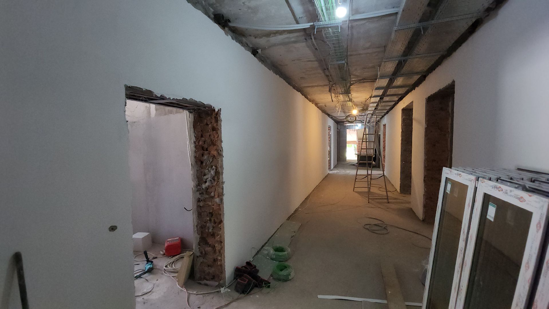 серпухов, капитальный ремонт школ, школа 6, улица водонапорная, фасадные работы в школе,