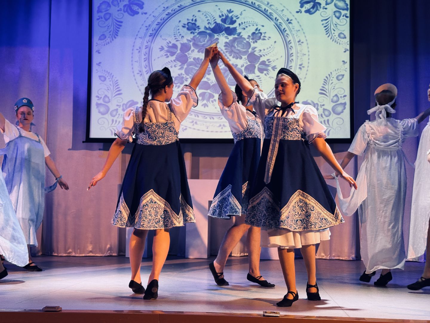 гжель, раменское, фестиваль, народные промыслы, международный фестиваль,ггу, гжельский государственный университет,