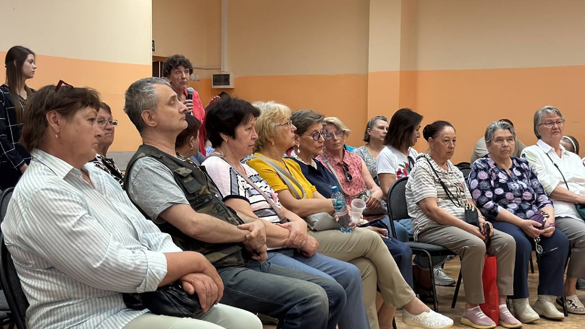 выездная администиация, встреча с жителями, обсуждение с жителями,