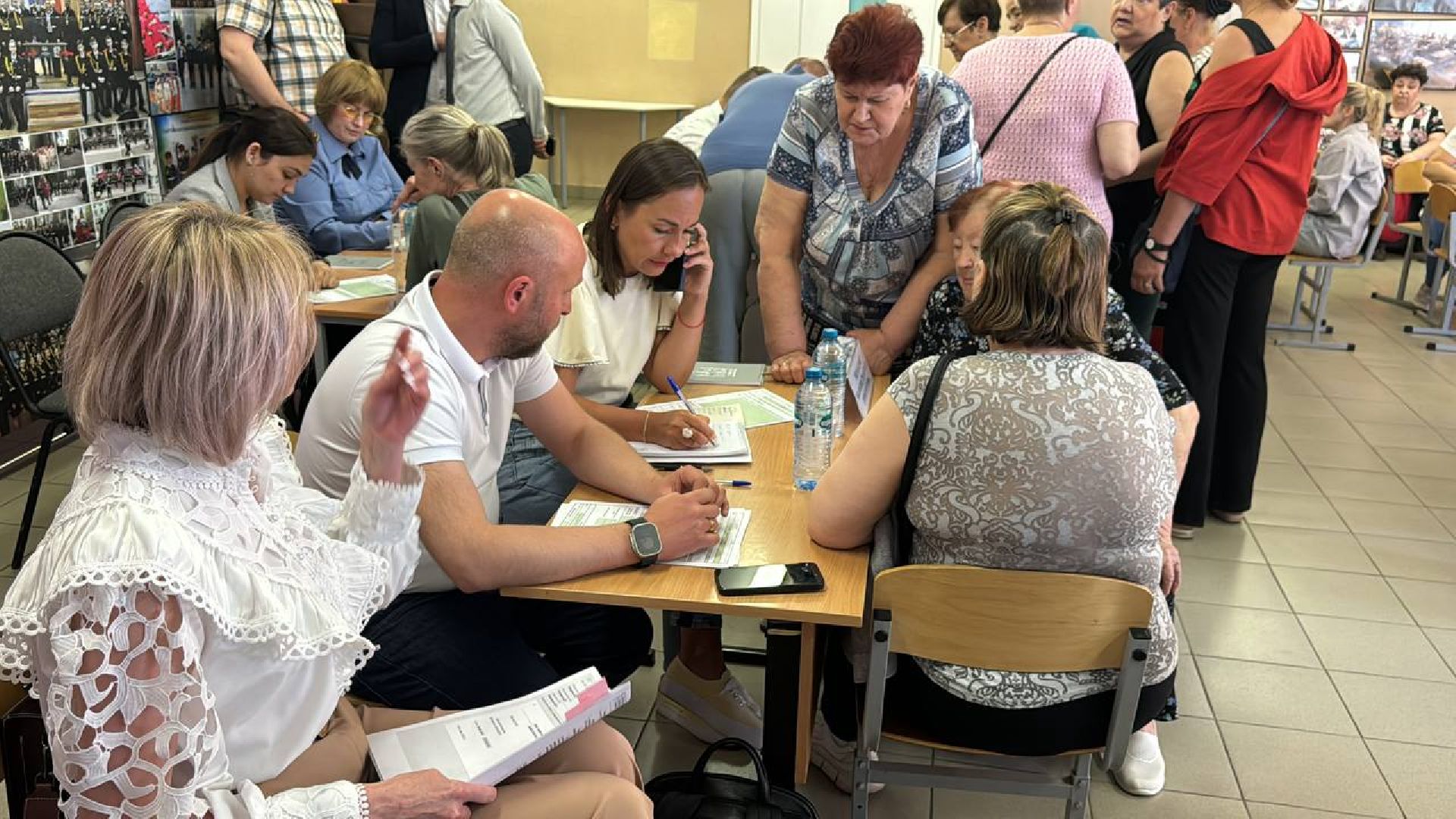 выездная администиация, встреча с жителями, обсуждение с жителями,