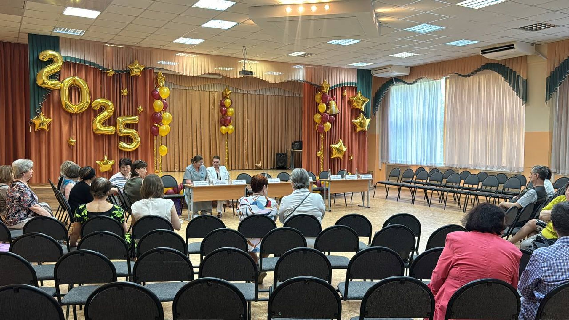 выездная администиация, встреча с жителями, обсуждение с жителями,