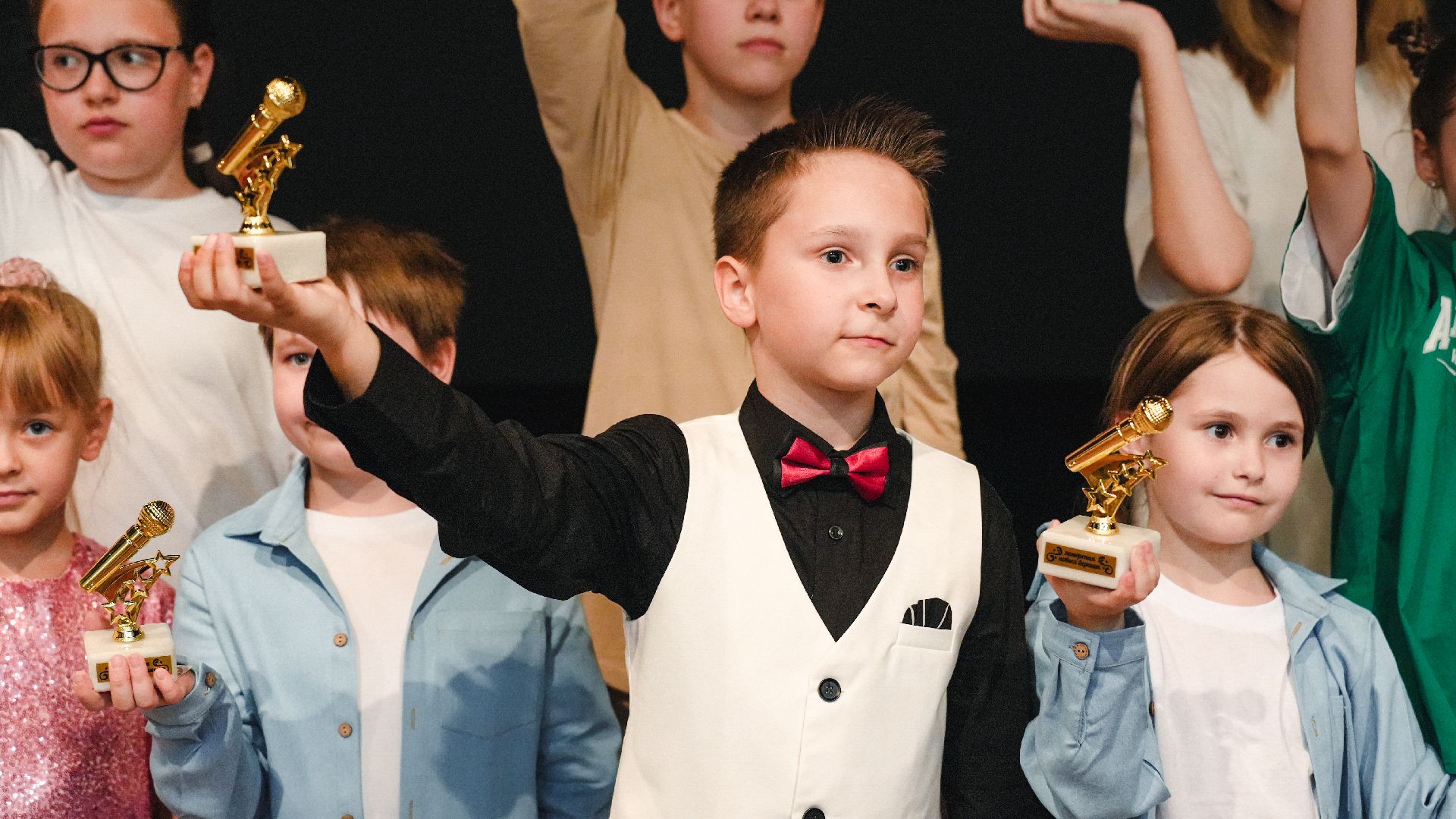 премия,   отчетный концерт,