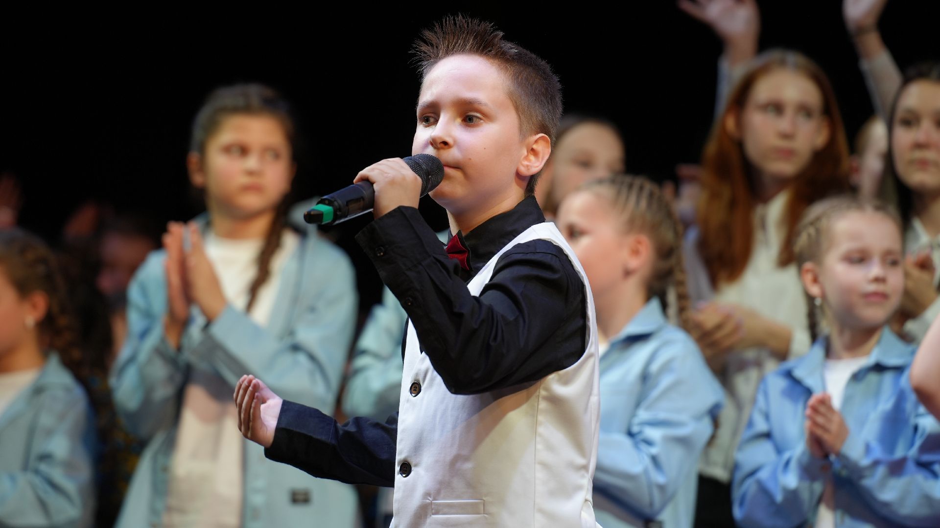 премия,   отчетный концерт,