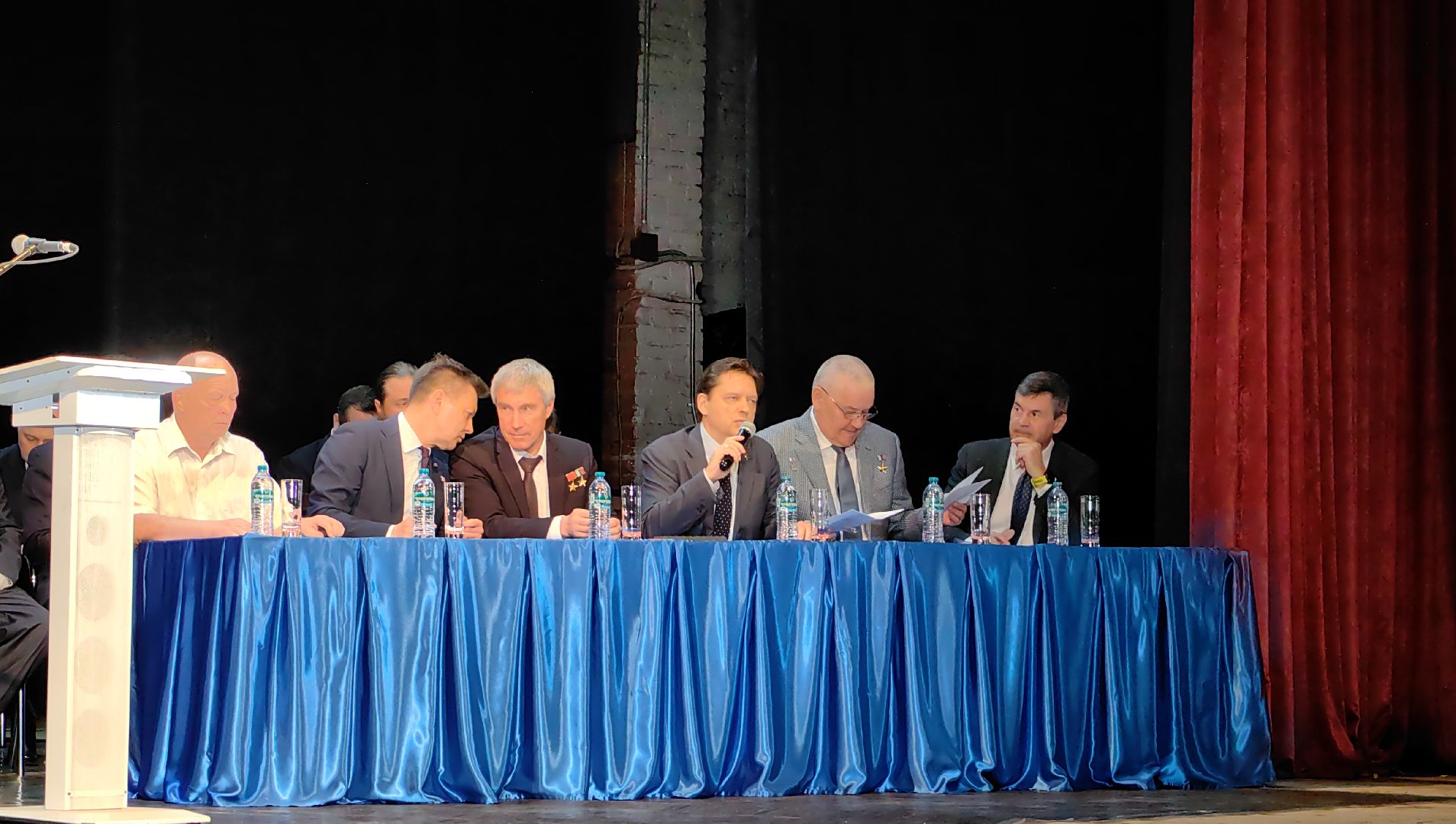 космонавт, полет , мкс, медали,