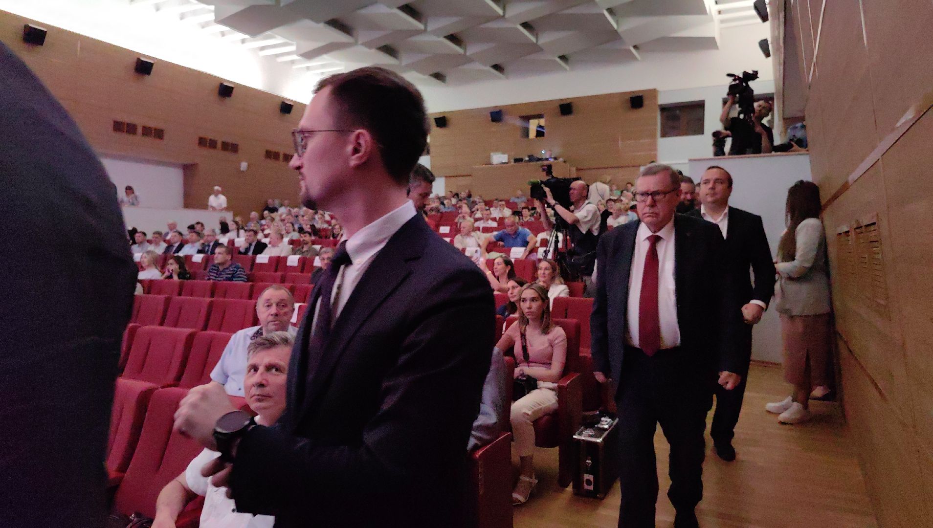 космонавт, полет , мкс, медали,