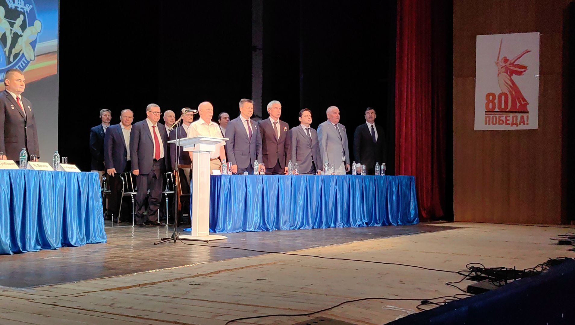 космонавт, полет , мкс, медали,