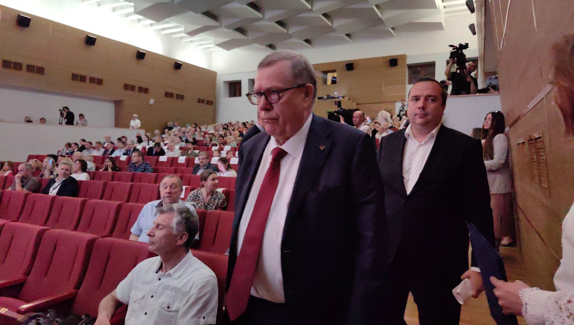 космонавт, полет , мкс, медали,