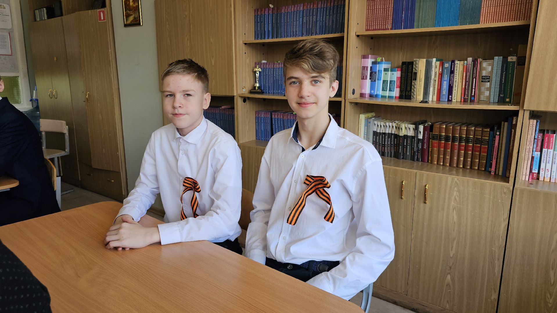 День Победы, урок мужества, георгиевская лента, Дзержинский