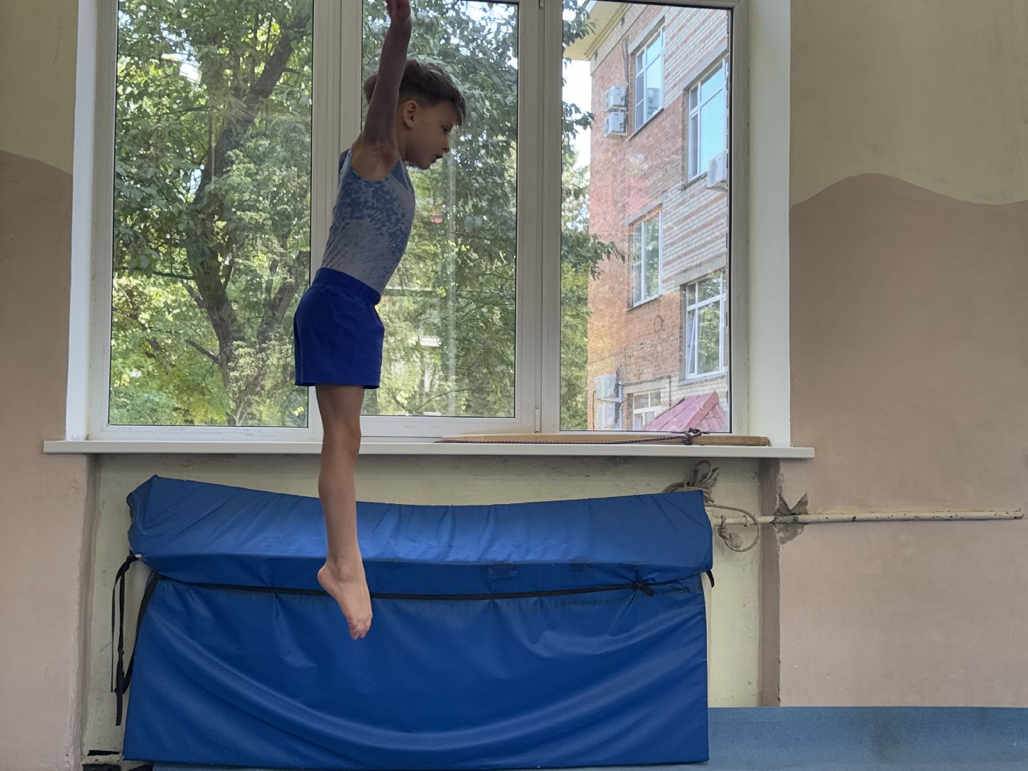 спортивная гимнастика, балашиха, книга рекордов россии, марк маилян, центр гимнастики смайл,