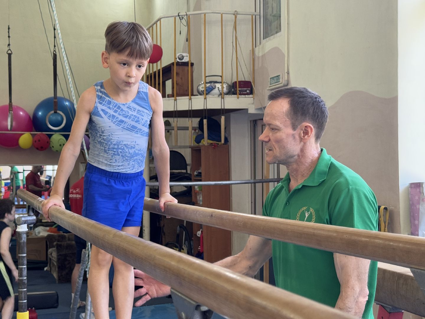 спортивная гимнастика, балашиха, книга рекордов россии, марк маилян, центр гимнастики смайл,