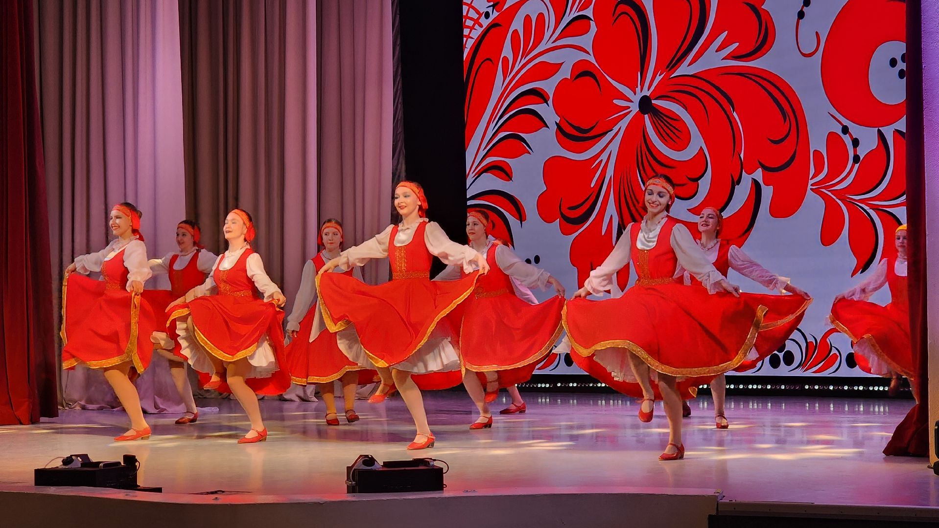 Танцевальные коллективы, Танцы народов мира, концерт, щёлково,