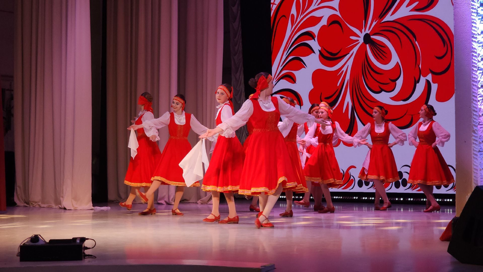 Танцевальные коллективы, Танцы народов мира, концерт, щёлково,