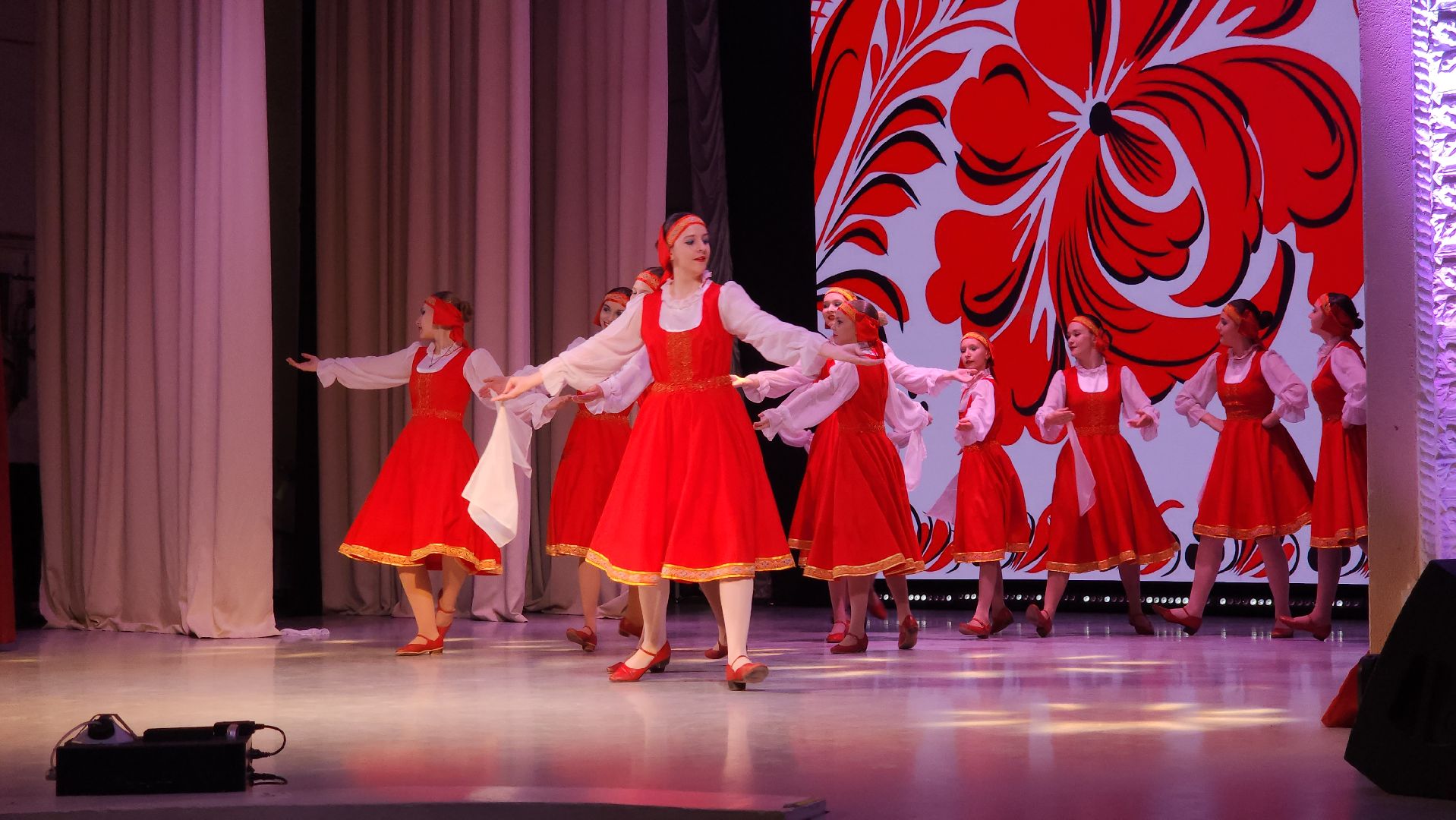 Танцевальные коллективы, Танцы народов мира, концерт, щёлково,