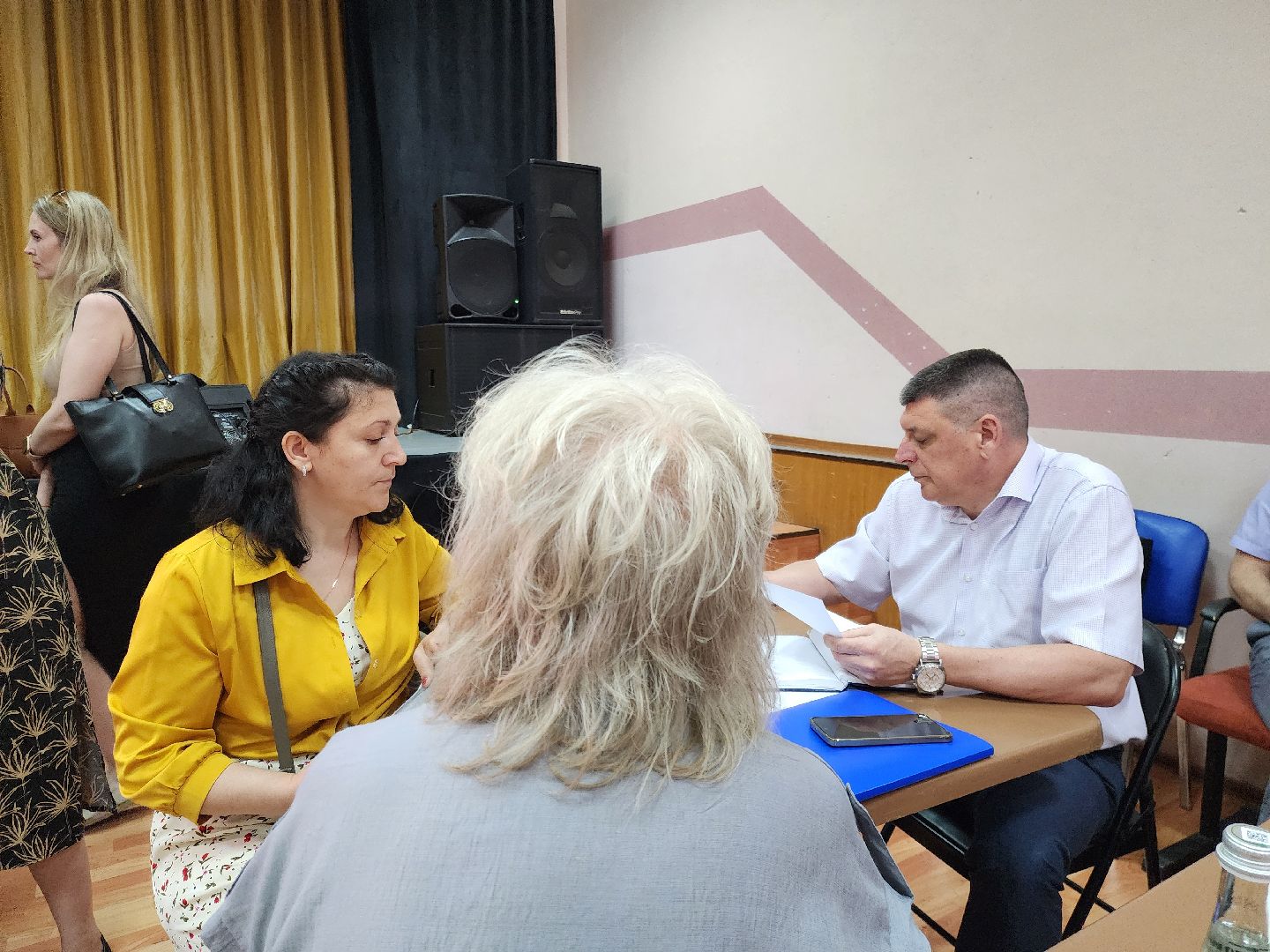 электросталь, жители,  выездная администрация, павловский посад, капитальный ремонт, ремонт крыши,