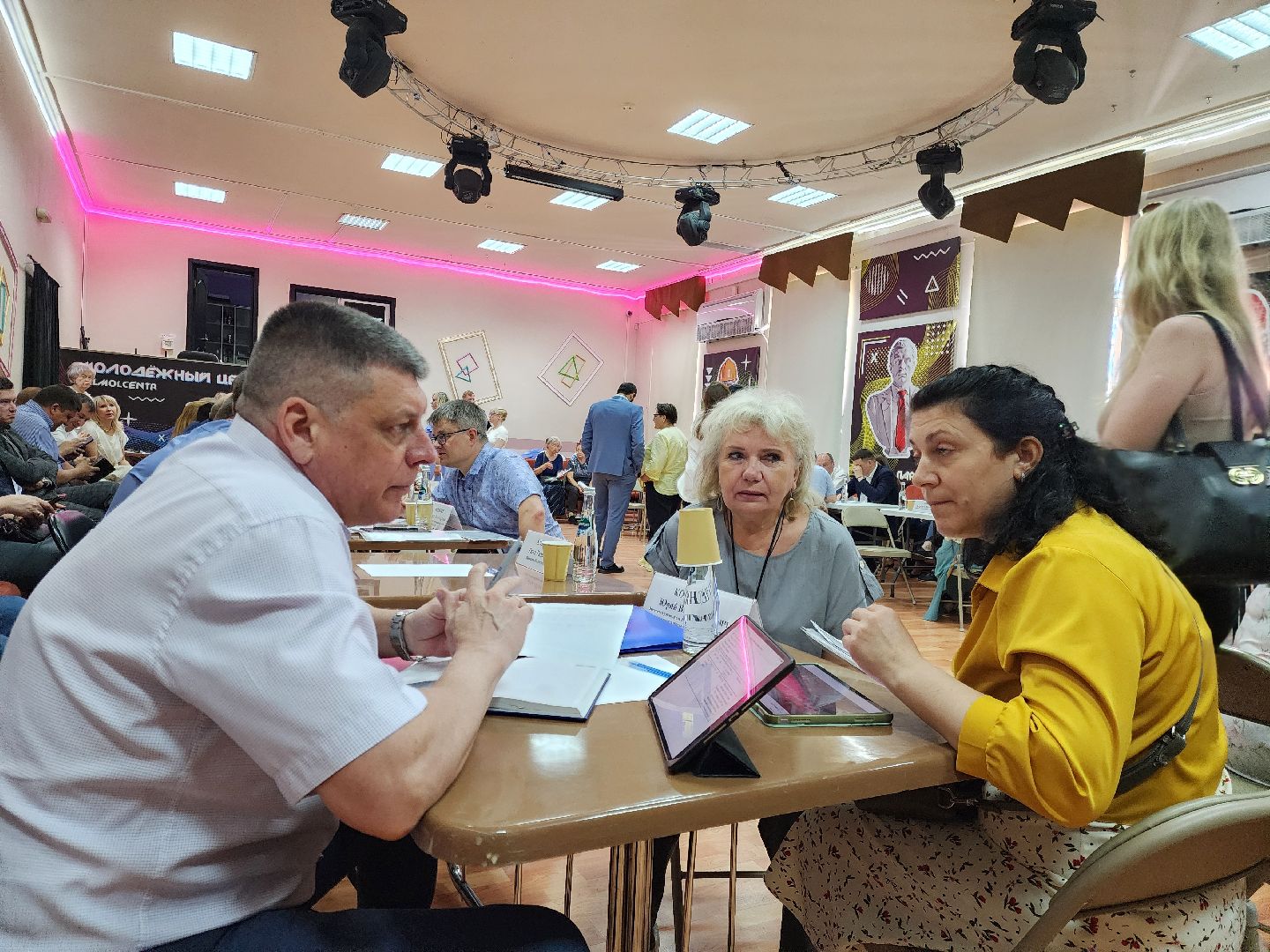 электросталь, жители,  выездная администрация, павловский посад, капитальный ремонт, ремонт крыши,