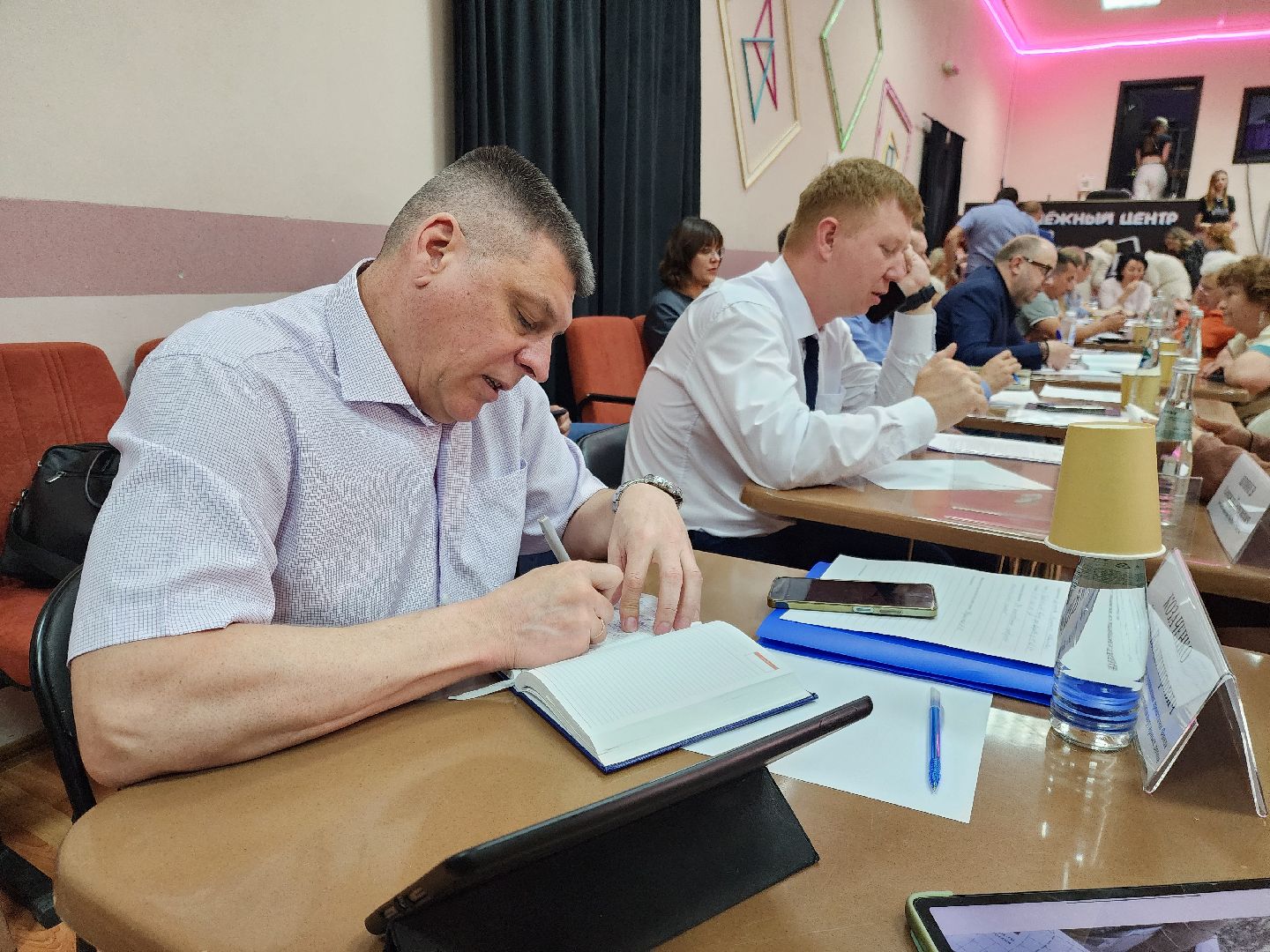 электросталь, жители,  выездная администрация, павловский посад, капитальный ремонт, ремонт крыши,