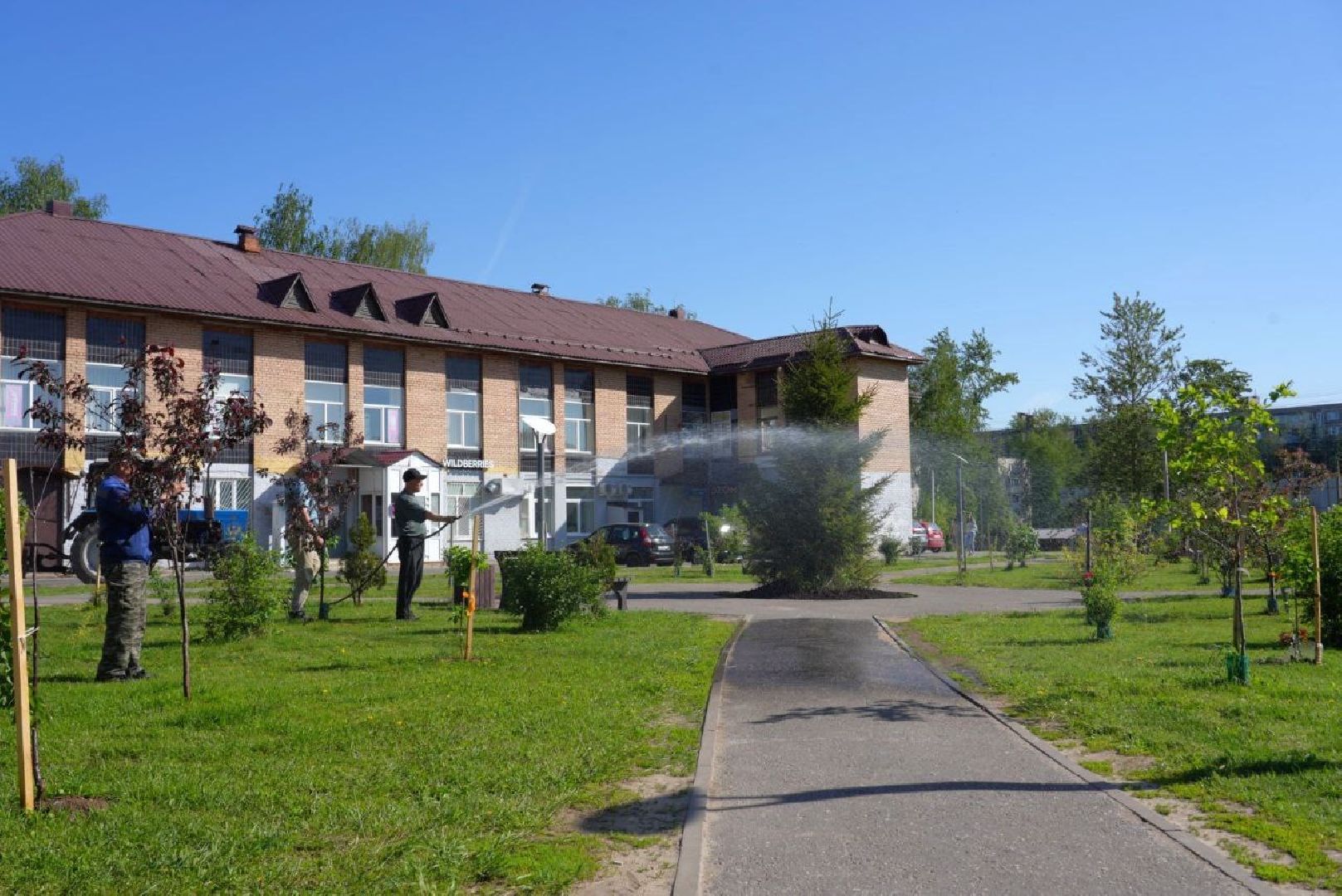 озеленение , летний душ, полив , коммунальные службы , поливомоечные машины , сергиев посад , сергиево-посадский городской округ,