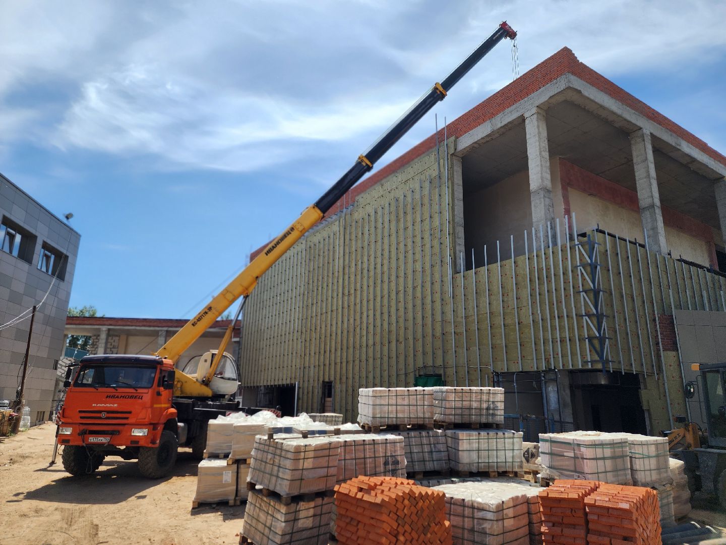королёв,  новая пристройка к школе в королеве , губернатор московской области,