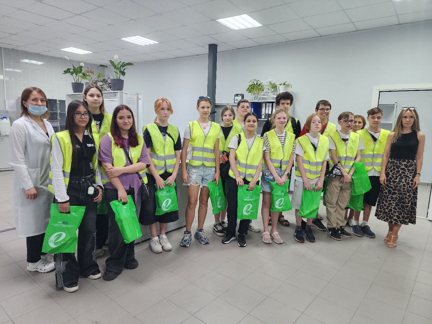 красноармейск, городской округ пушкинский, экскурсия для школьников, производство бытовой химии,