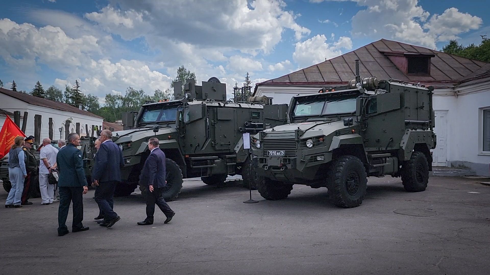 бронницы, 21 научно-исследовательский испытательный институт военной техники , юбилей военных автомобилистов,